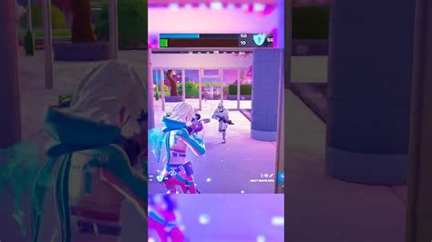 Jarvis helps me handle a 3v1 #fortnite #fortnitefunny #fortnitememes #gamingutopia - YouTube