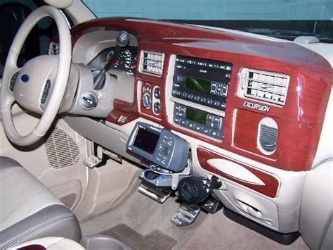 2004 Ford Excursion PROJECT SITE - INTERIOR AND DASH PHOTOS