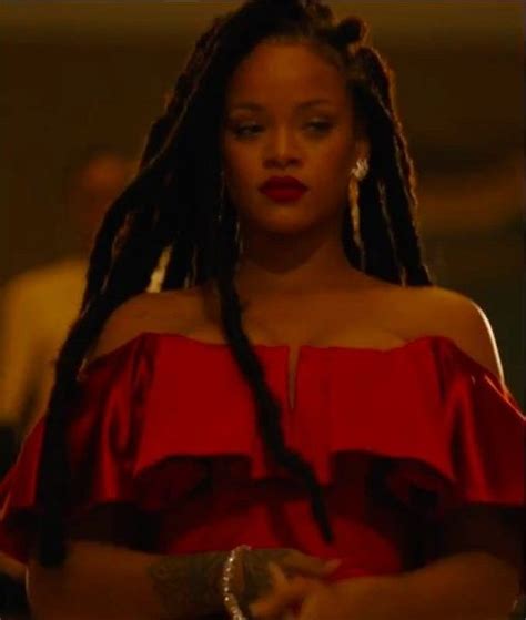 Rihanna as “Nine Ball” in the “Ocean’s 8” (2018) trailer | Rihanna, Rihanna looks, Rihanna fenty