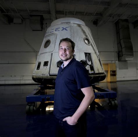 Elon Musk Updates His Mars Plan and Unveils Aspirations to Reach the Moon | Hamodia.com