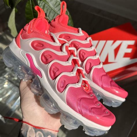 NIKE VAPORMAX PLUS PINK Condition: Brand new in... - Depop