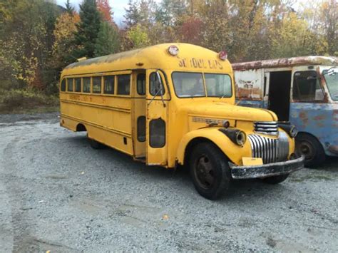 NO RESERVE!! 1946 Chevrolet School Bus Project 7 Window Superior Body ...