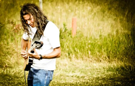 Native American Country Singer | Madhu Madhavan | Flickr