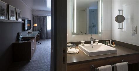 Hilton Paris La Defense Hotel in France - Room Deals, Photos & Reviews