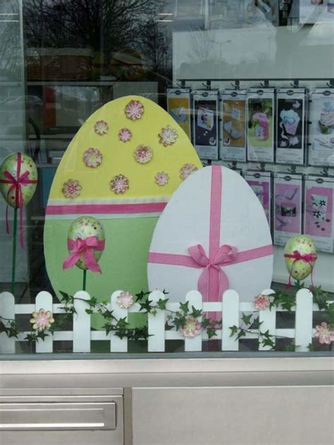 24 Excuisite DIY Easter window decorations you need to copy from ASAP