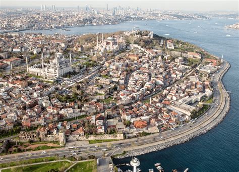 Top 15 Places to Visit in Sultanahmet | Deraliye Terrace