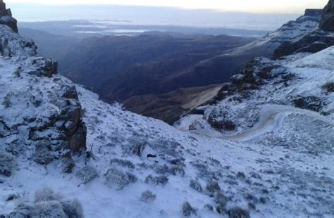 PICS: Snow in the berg, Sani Pass