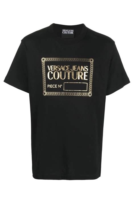 VERSACE JEANS COUTURE Oversized Gold Logo T-shirt Fiyatı, Yorumları - Trendyol