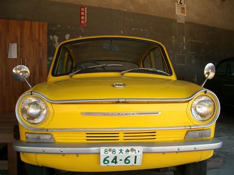 Yellow car | love these old Japanese cars | William He | Flickr