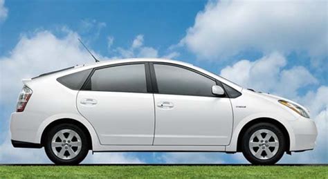 2005 Toyota Prius | TheDetroitBureau.com