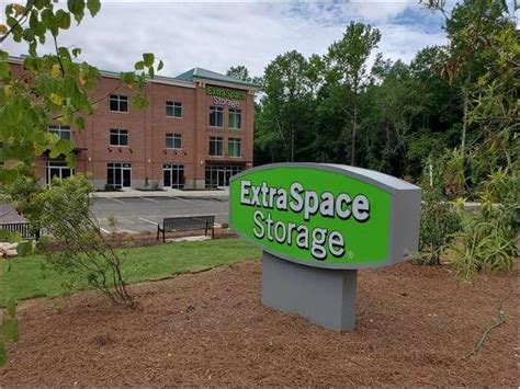 Storage Units in Fayetteville, NC at 108 Skateway Dr | Extra Space Storage