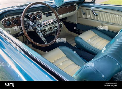 Interior of a 1965 Ford Mustang GT Fastback Stock Photo: 66070755 - Alamy