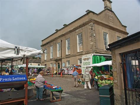 Leyburn Market Place | Fountains abbey, Jaunt, Harrogate