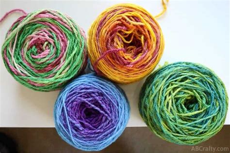 Yarn Winder Guide - How to Use It and the Best Yarn Winders of 2024