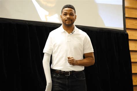 Motivational Speaker Inky Johnson Inspires at University of Tennessee ...