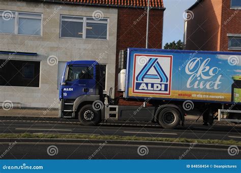 ALDI DELIVERY TRUCK editorial stock image. Image of editorial - 84858454