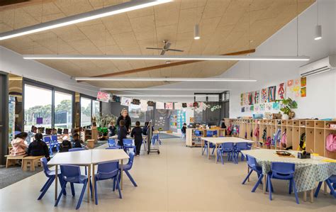 Gilson College Taylors Hill Children’s Centre – Kneeler Design