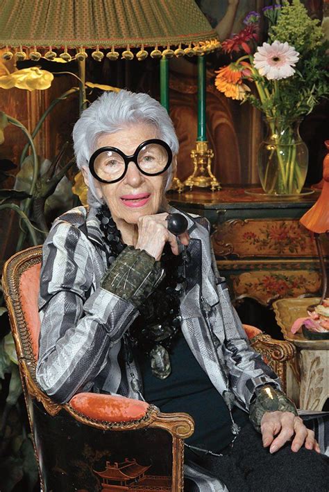 ‘Iris’ Documentary Debuts: Iris Apfel Shares Her Shoe Love | Iris apfel, Iris, Advanced style