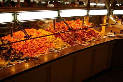 Best Seafood Buffets in Las Vegas | HubPages