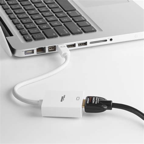 Amazon.com: AmazonBasics Mini DisplayPort (Thunderbolt) to HDMI Adapter ...