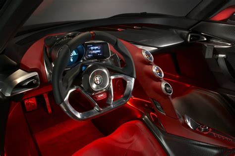 2013-Alfa-Romeo-4C-interior - 2LUXURY2.COM