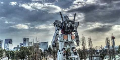 Watch Tokyo's Gundam Statue Get Dismantled | Hypebeast