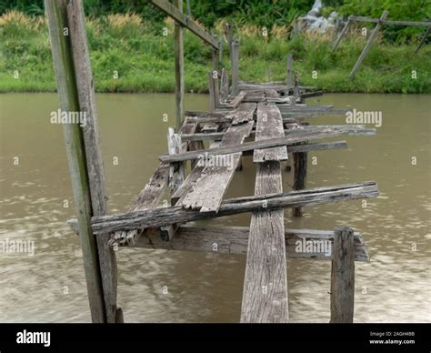 old broken wooden bridge Stock Photo - Alamy