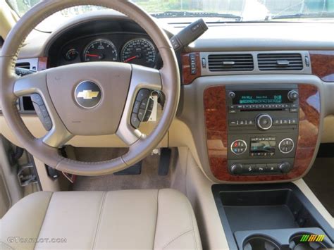 2009 Chevrolet Tahoe LT Dashboard Photos | GTCarLot.com