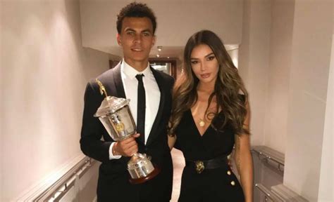 Dele Alli Girlfriend - Dele Alli And His Girlfriend Ruby Footballers Wags Kids Facebook - But ...