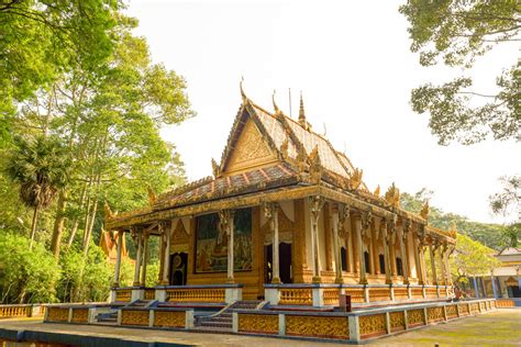 4 Khmer temples attract visitors » Vietnam News - Latest Updates and World Insights | Vietreader.com