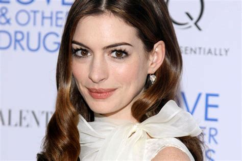 Anne Hathaway Says Her Recent Weight Gain Is No One Else’s Business ...