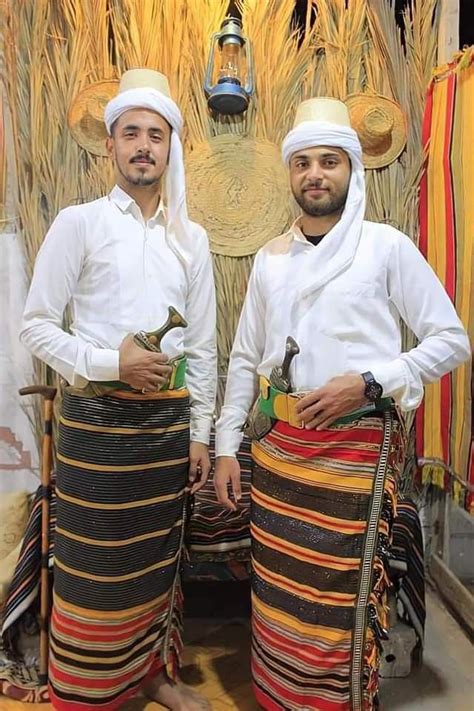 Yemeni Traditional Clothes | Traditional outfits, Armenian history ...