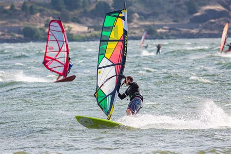 Windsurfing Lessons Hood River 2022 - Big Winds