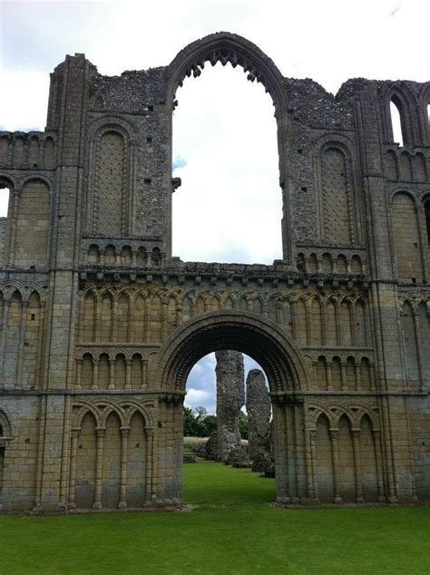 The ruins of Castle Acre Priory | Castle, Tower bridge, Fortification