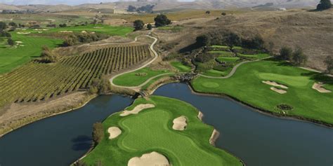 The Best Golf Courses in Napa Valley - Local Getaways California