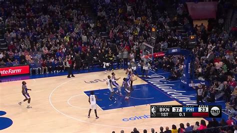 [Highlight] Kyrie Irving hits three-pointer in transition as the Nets ...