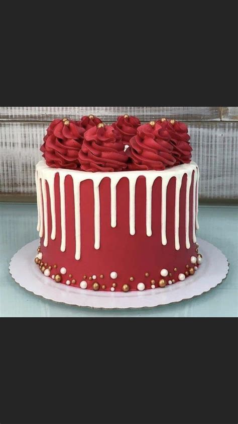 Red and white drip cake | Drip cakes, Pretty birthday cakes, White birthday cakes