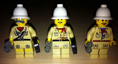 LEGO Collectible Minifigures Series 2 Explorer vs. Adventu… | Flickr