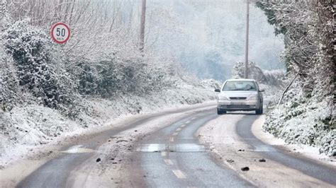 'Plenty of black ice' - Status Yellow warning as temperatures set to ...