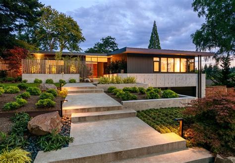 Hillside Modern