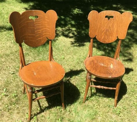 **VINTAGE ANTIQUE DINING CHAIRS FLAMED MAPLE SCROLL CUT ROUND SEAT PAIR SLAB $175.00 - PicClick