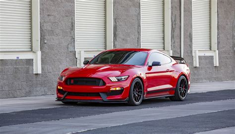 Shelby launches Signature Edition upgrade for Ford Mustang Shelby GT350