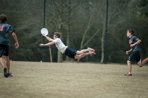 24 Wonderful Frisbee Games for Kids - OhMyClassroom.com