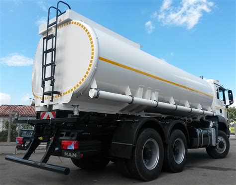 Water tank trucks, heavy duty. Custom-built in Germany. RAC Export ...