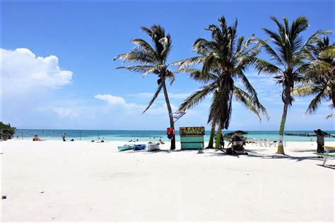 Caye Caulker, Belize – Travel Guide | Charlie on Travel