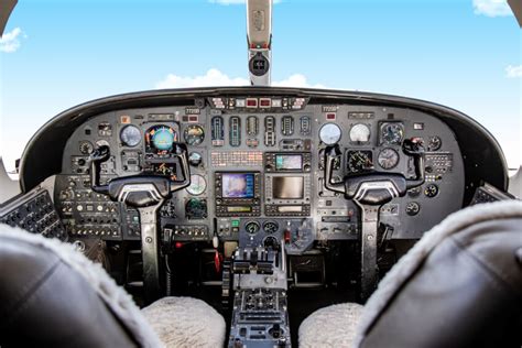 Cessna Citation II Cockpit | Aircraft for sale