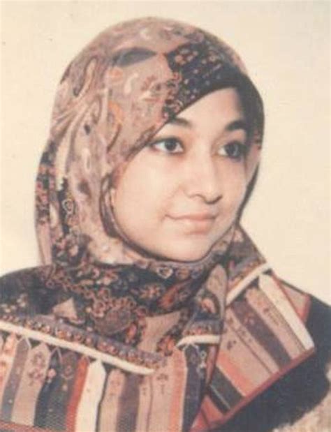 Aafia Siddiqui Age, Husband, Children, Family, Biography & More ...