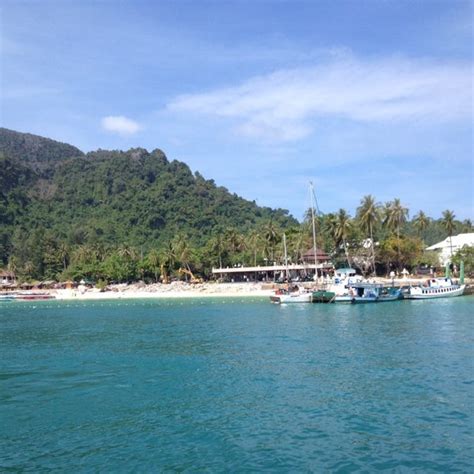 Phi Phi - Phuket Ferry