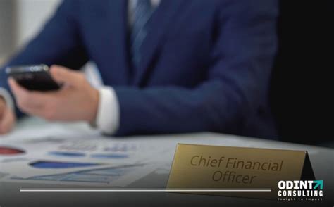 Chief Financial Officer (CFO): Full Form, Responsibilities, Eligibility ...