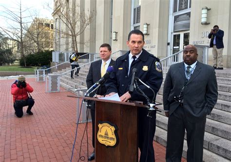 Mayor announces interim DC police chief - WTOP News